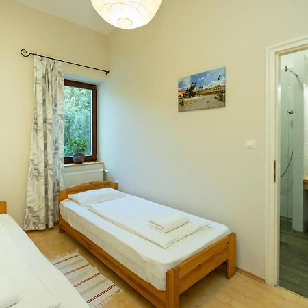 Nemes Apartman Еґер Екстер'єр фото