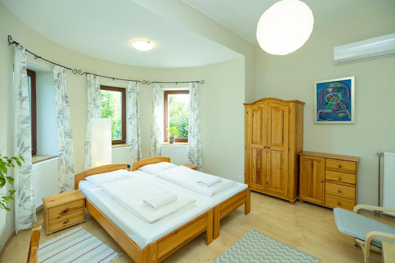 Nemes Apartman Еґер Екстер'єр фото