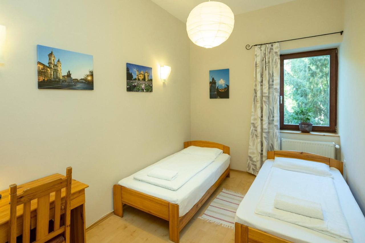 Nemes Apartman Еґер Екстер'єр фото