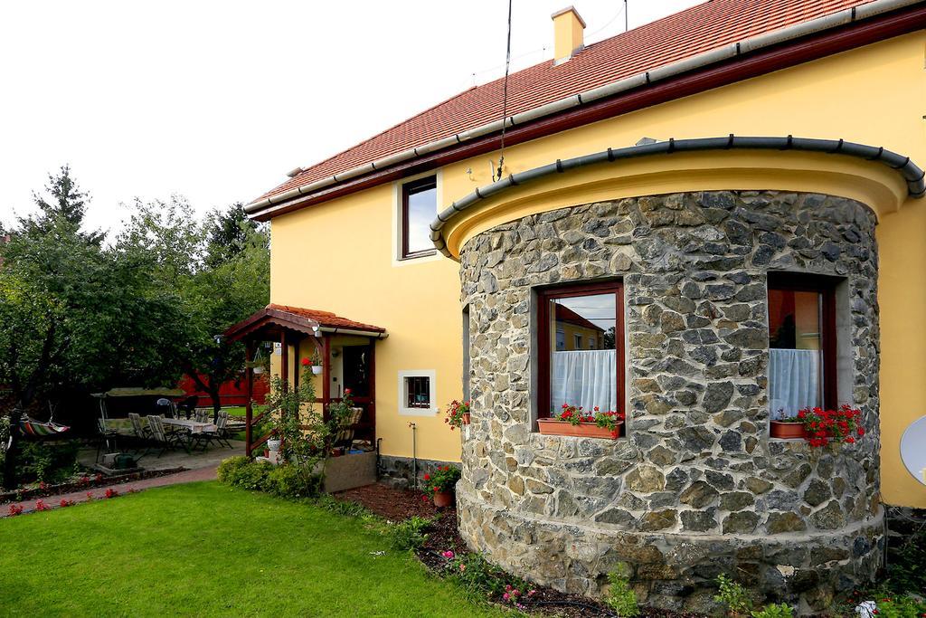Nemes Apartman Еґер Екстер'єр фото